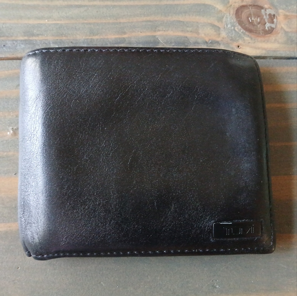 Tumi Black Leather Wallet